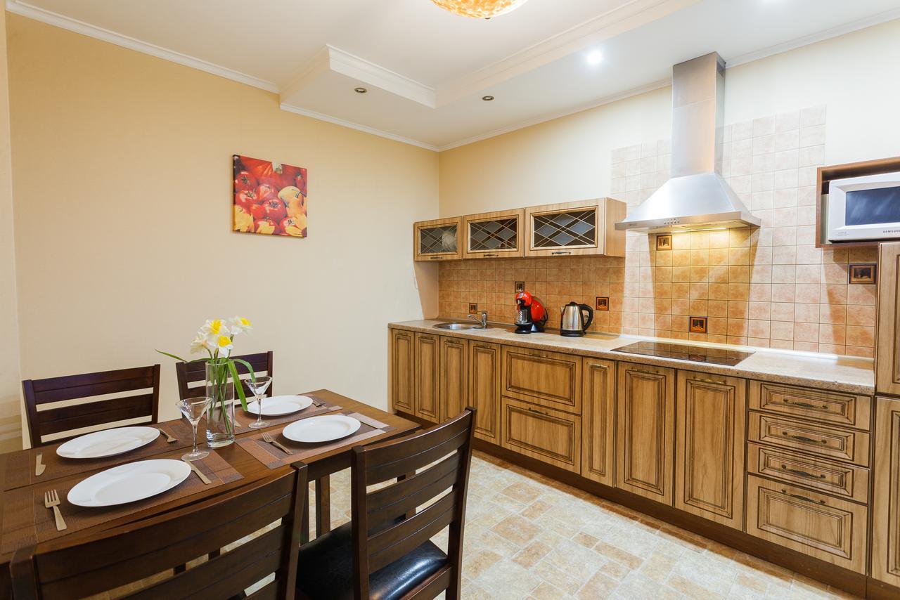 Apartment In Complex Korona On Knyazhyi Zaton 21 基輔 外观 照片